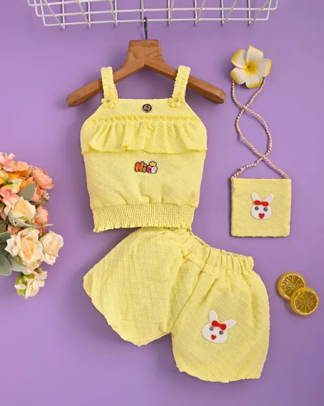 Stylish Girls 3-Piece Set – Ruffle Top, Shorts & Cute Bag